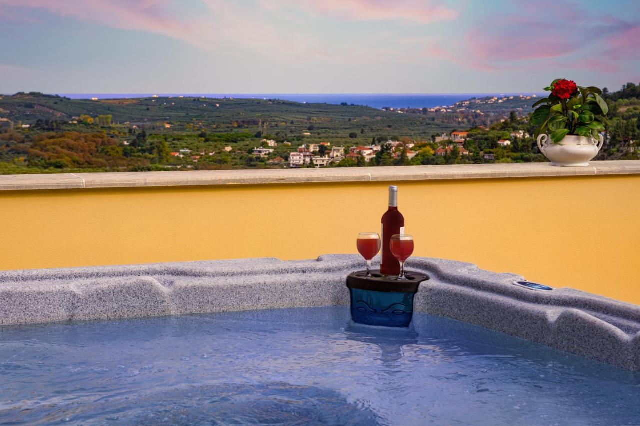 Villa Erontas - Private Heated Jacuzzi Makhairoí Екстериор снимка